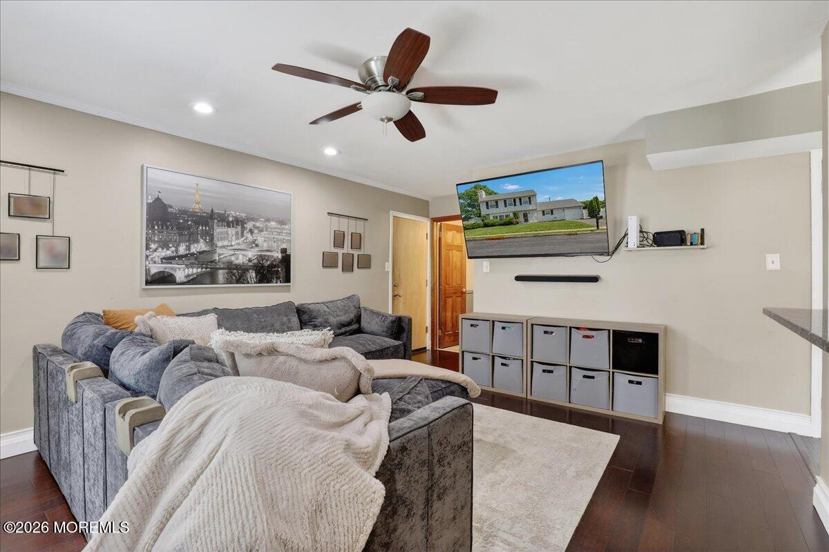9 Regina Drive Howell, NJ 07731 - Photo 14 of 31 17-Family Room
