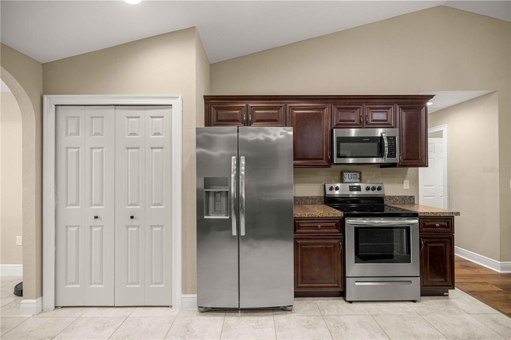 13131 Southwest 82nd Ct Road Ocala, FL 34473 - Photo 15 of 42 Gallery Image 15