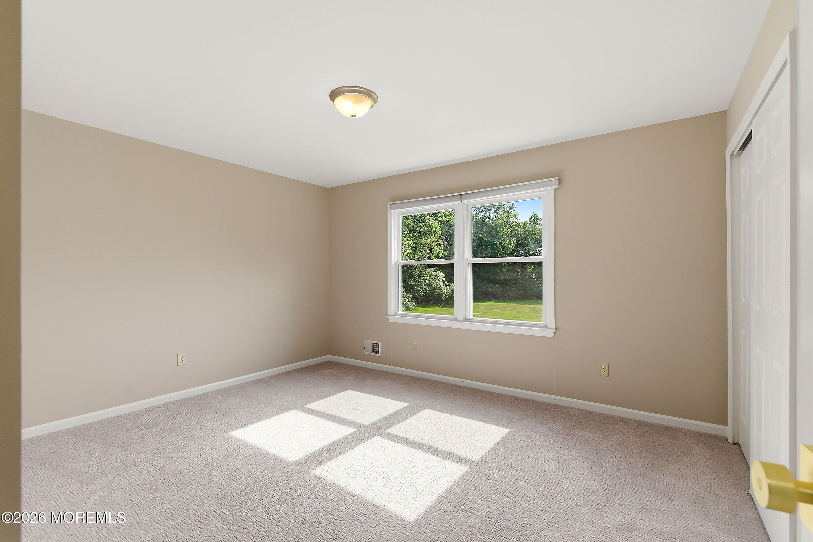 304 Disbrow Hill Road Millstone Township, NJ 08535 - Photo 28 of 54 37-Bed 3