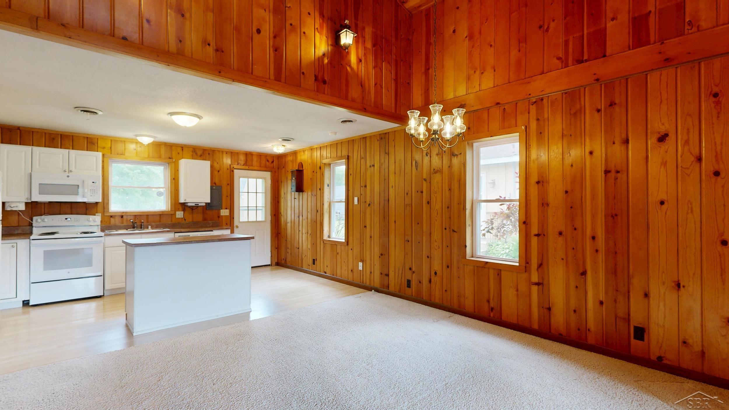 4344 Bay Road Gladwin, MI 48624 - Photo 14 of 59
