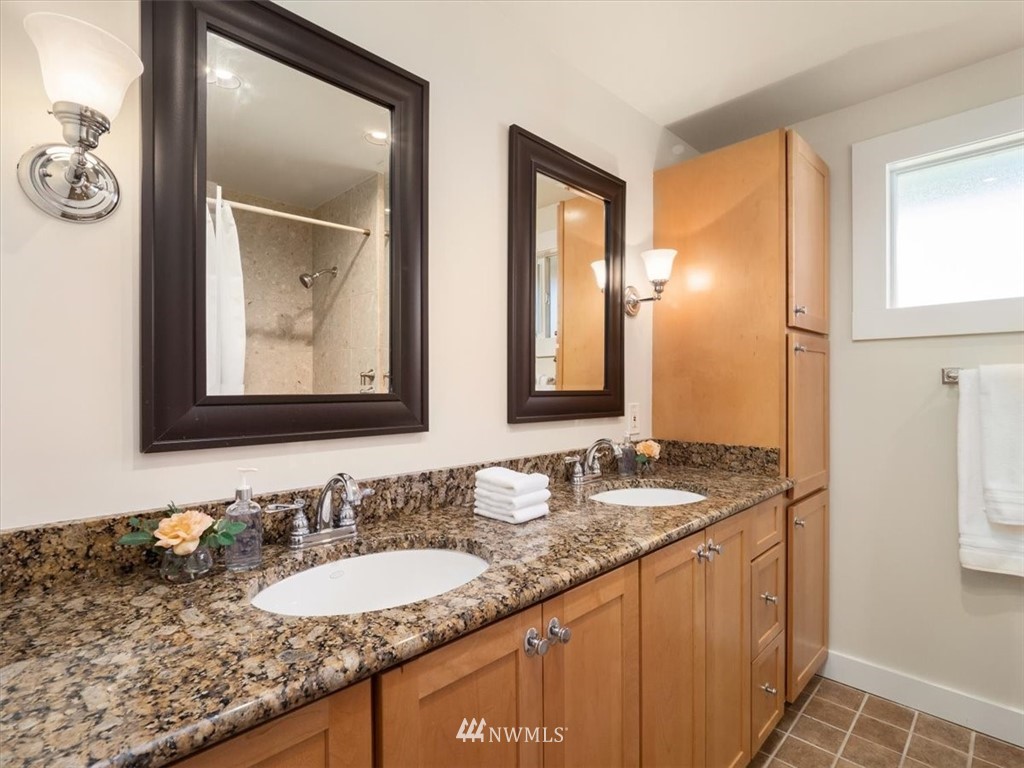 613 Aloha Way Edmonds, WA 98020 - Photo 17 of 26 Gallery Image 17