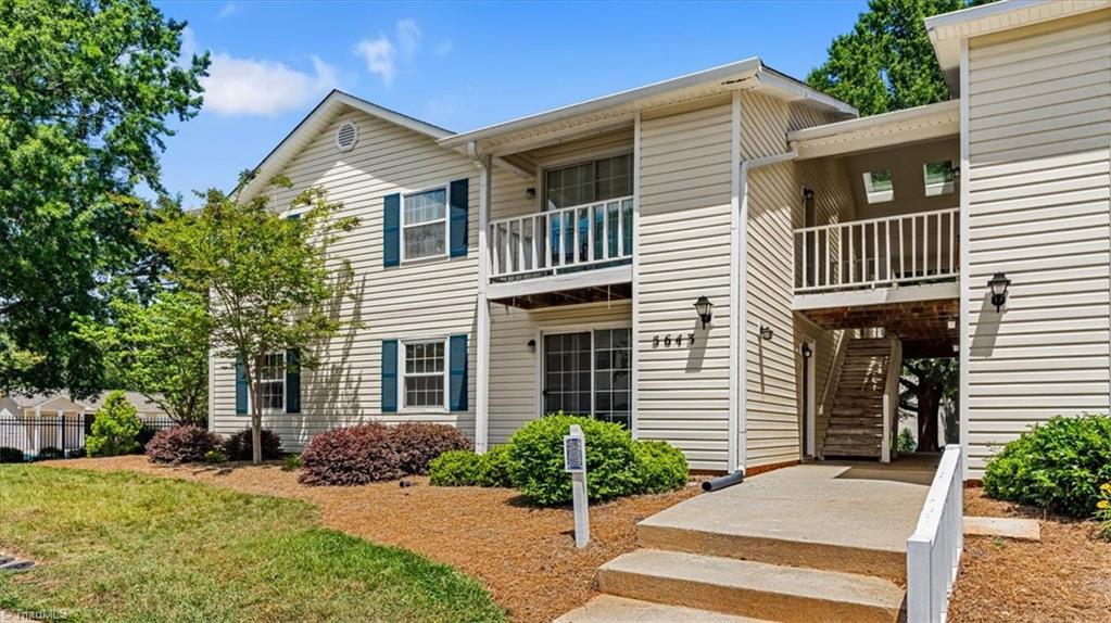 5643 Hornaday Road, Unit D Greensboro, NC 27409 - Photo 2 of 27 Gallery Image 2