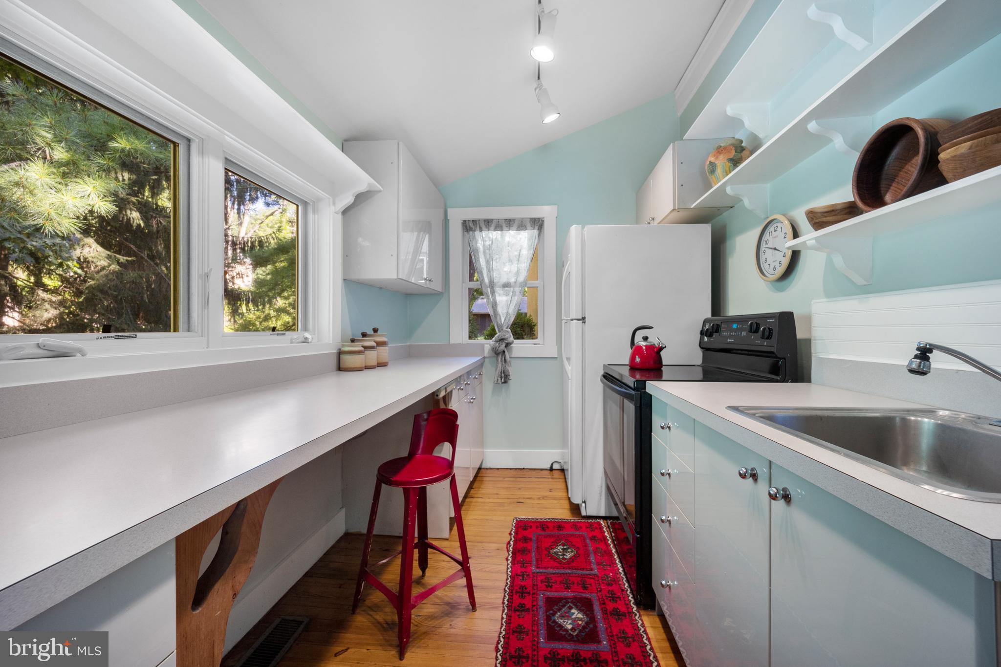 4284 State Road Phoenixville, PA 19460 - Photo 11 of 25 Charming galley kitchen