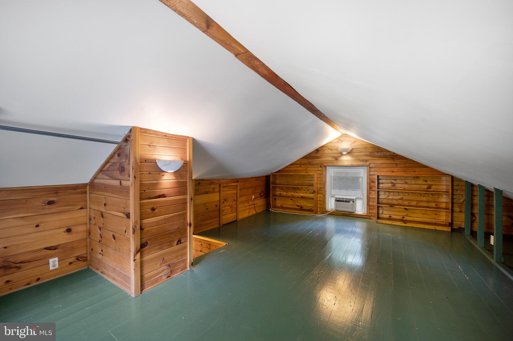 4284 State Road Phoenixville, PA 19460 - Photo 16 of 25 Primary bedroom / flex space