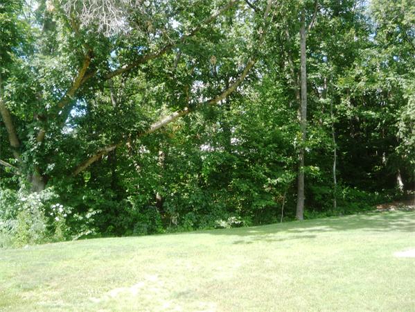 28 Lilac Lane Worcester, MA 01607 - Photo 27 of 28 Gallery Image 27