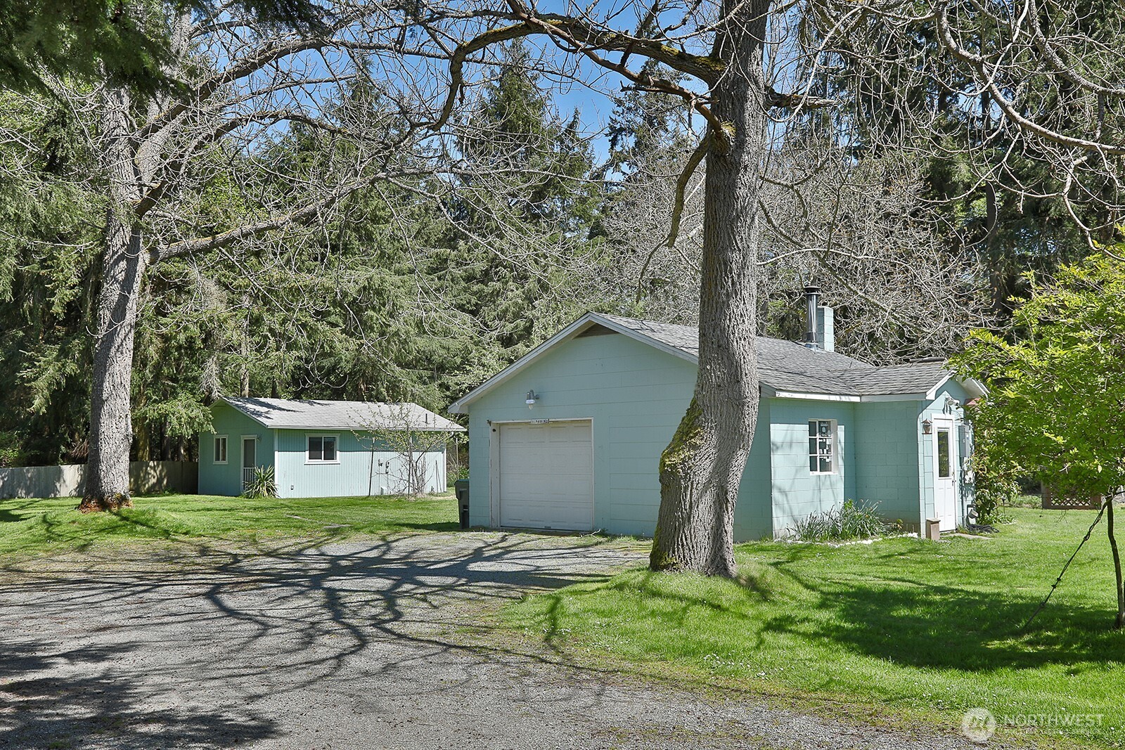 397 Lagoon Point Road Greenbank, WA 98253 - Photo 19 of 38 Gallery Image 19