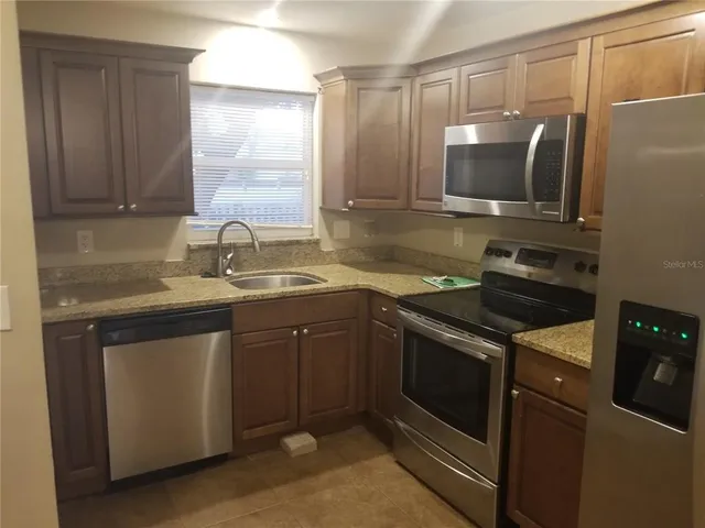 $1,650 | 7100 Dartmouth Avenue North, Unit 4, St. Petersburg, FL 33710