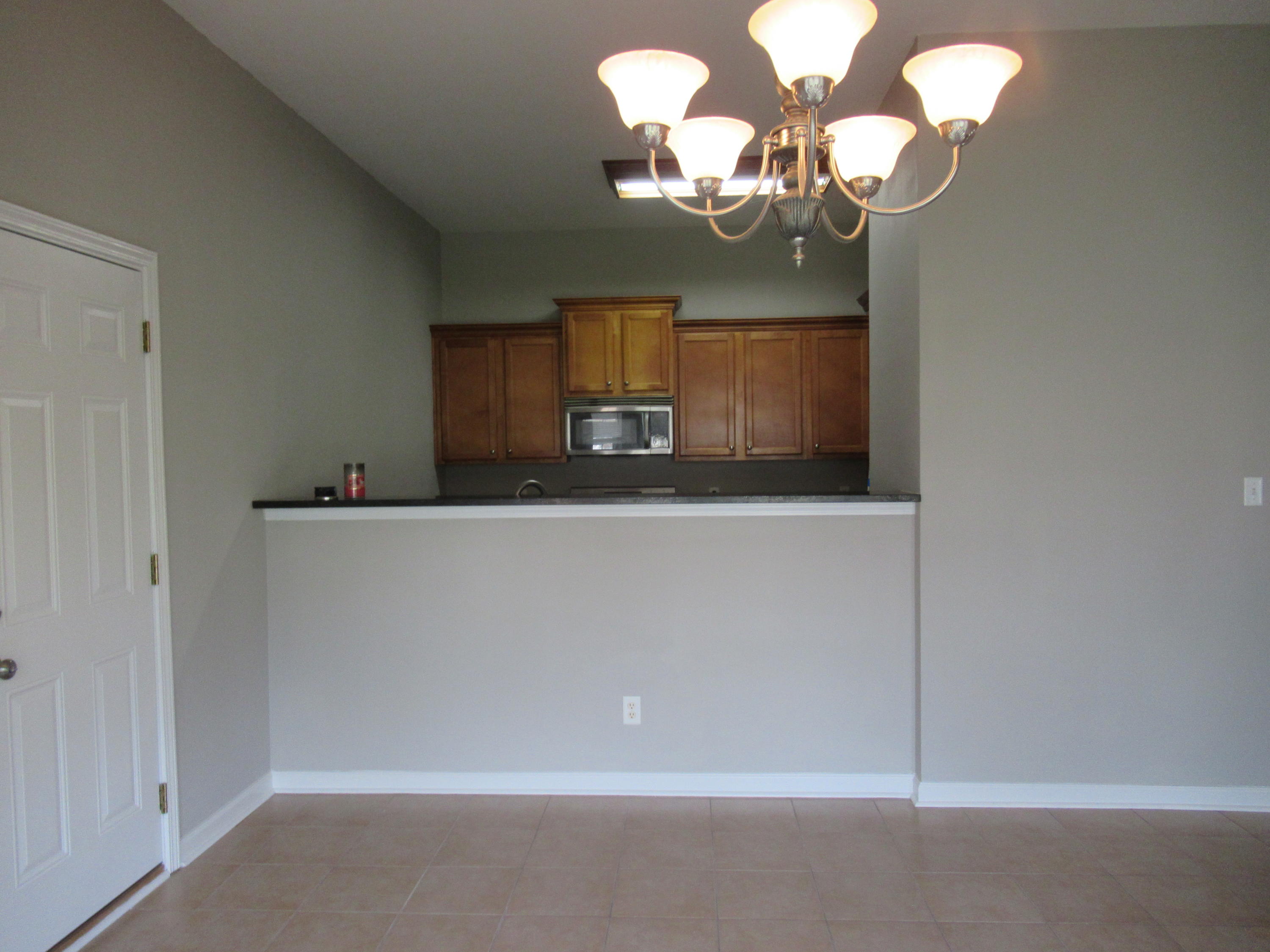 319 Tropical Way Freeport, FL 32439 - Photo 3 of 14 Gallery Image 3