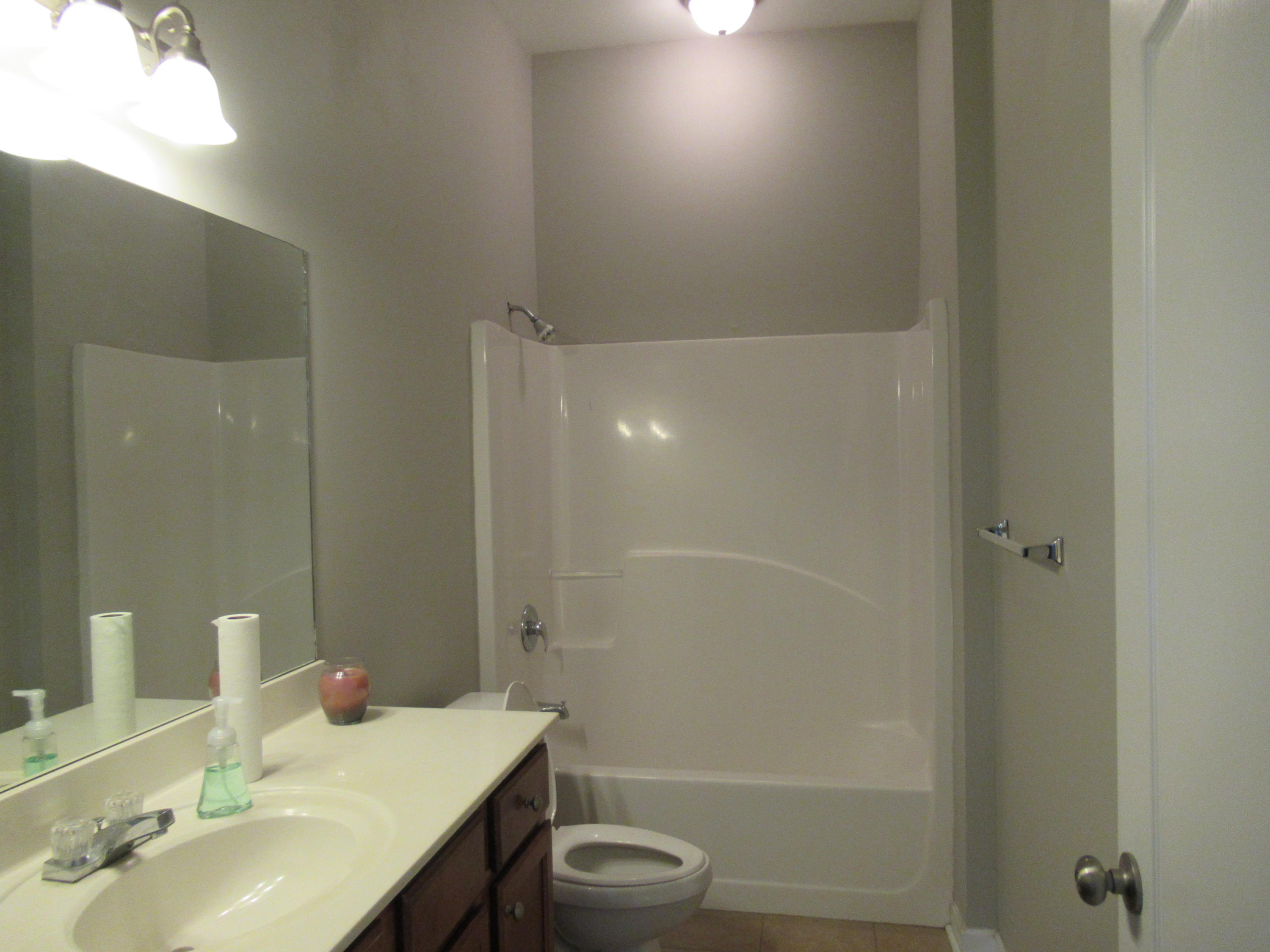 319 Tropical Way Freeport, FL 32439 - Photo 10 of 14 Gallery Image 10