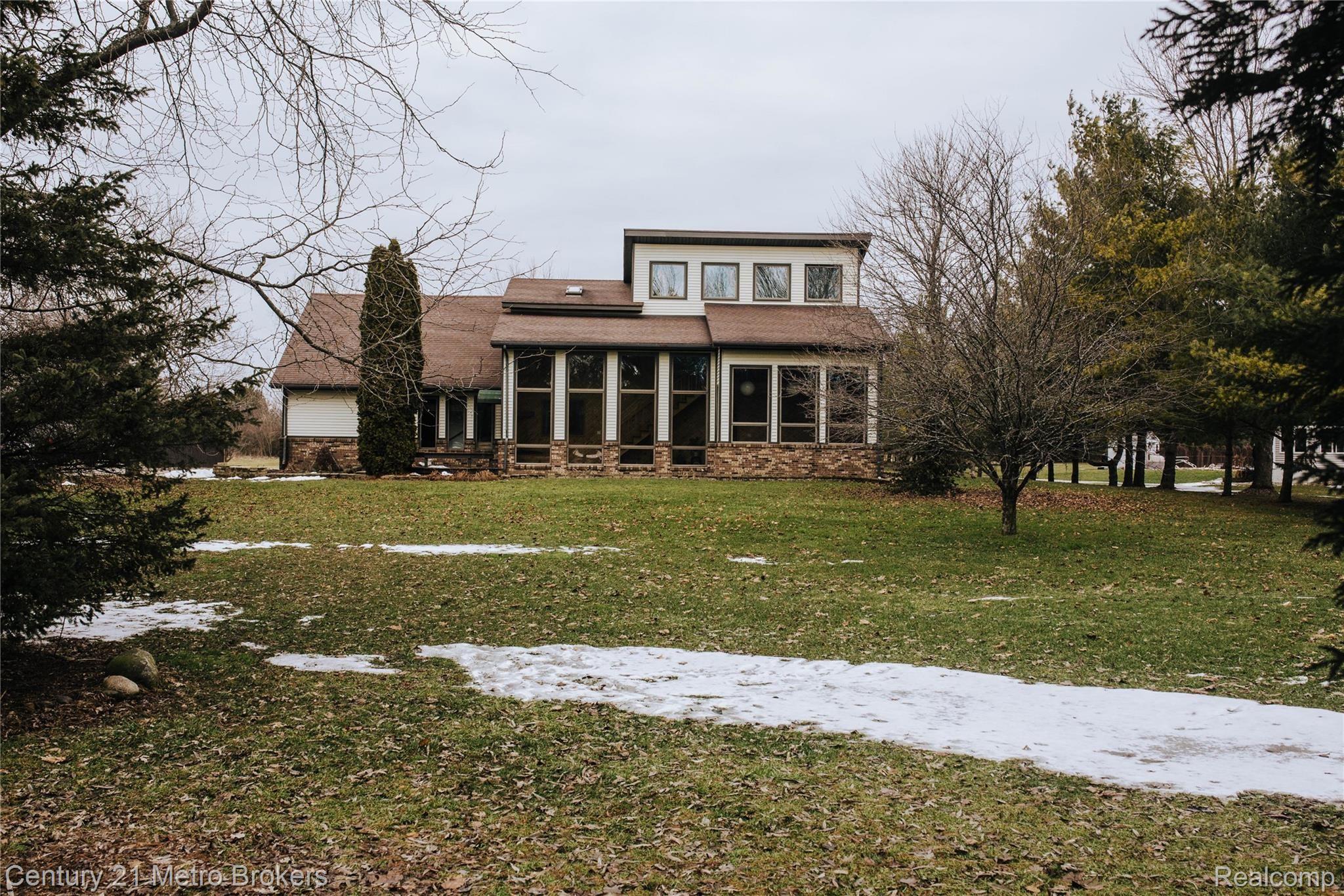 8313 East Potter Road Davison, MI 48423 - Photo 4 of 50 untitled-5.jpg