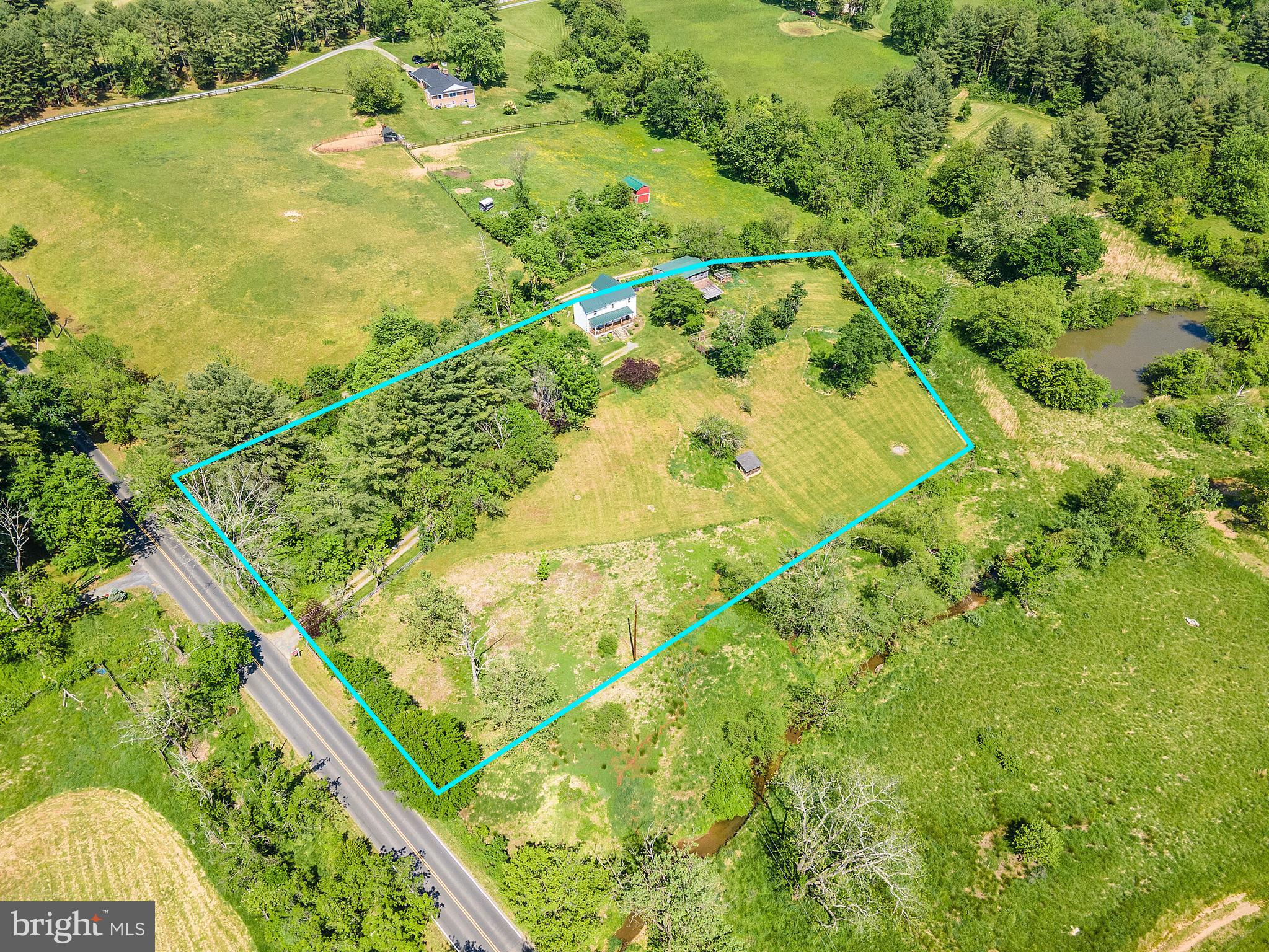 16358 Hamilton Station Road Waterford, VA 20197 - Photo 9 of 42 Drone view showing property lines