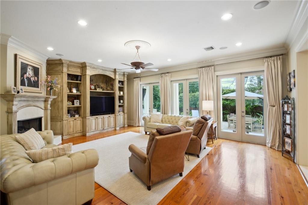 41 Savannah Ridge Lane Metairie, LA 70001 - Photo 3 of 45
