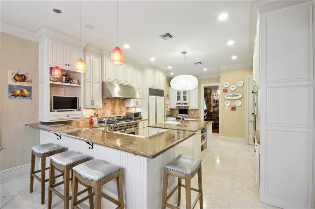 41 Savannah Ridge Lane Metairie, LA 70001 - Photo 7 of 45