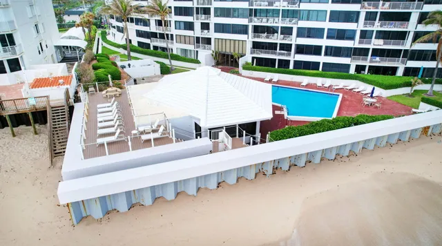 $209,000 | 3589 South Ocean Boulevard, Unit 509, South Palm Beach, FL 33480