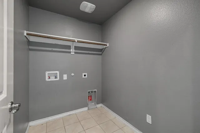 $1,850 | 410 Gunsmoke Trail, Princeton, TX 75407