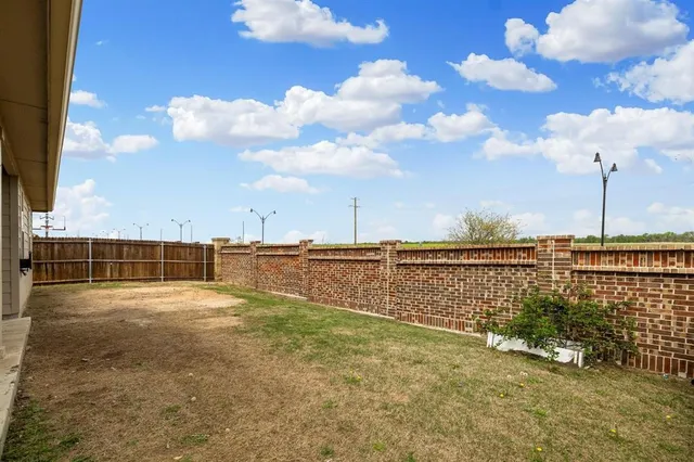 $1,850 | 410 Gunsmoke Trail, Princeton, TX 75407
