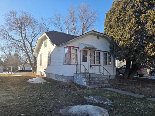 $45,000 | 717 Garfield Avenue, Albert Lea, MN 56007