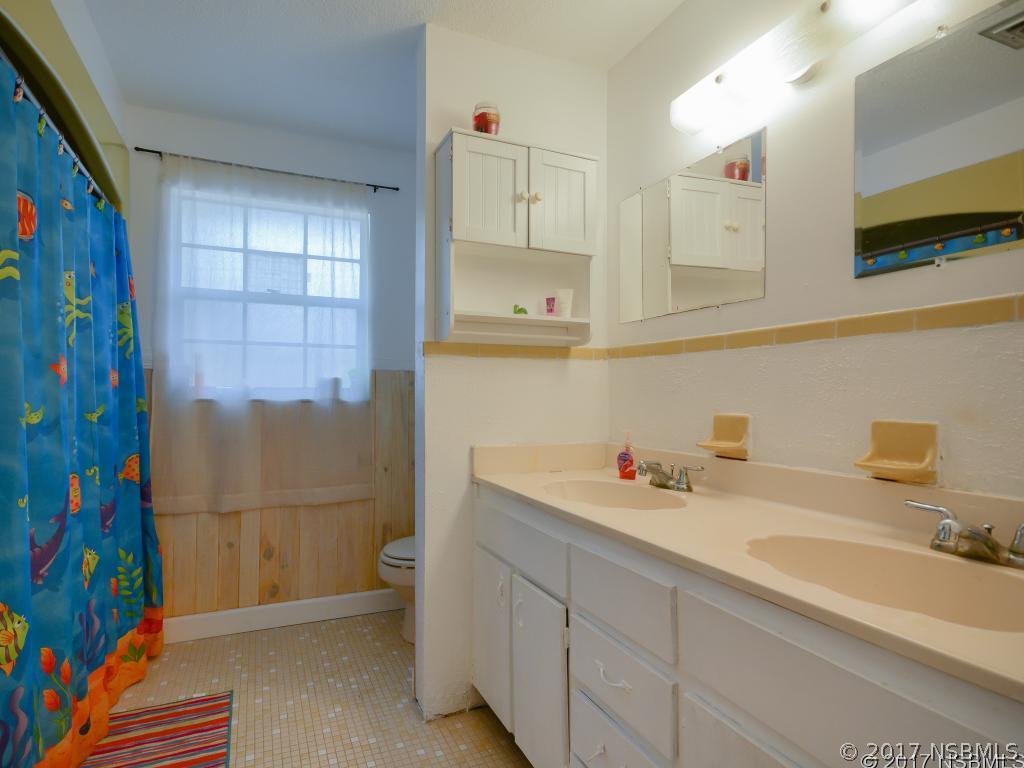 1819 Pinedale Road Edgewater, FL 32132 - Photo 11 of 13 Gallery Image 11