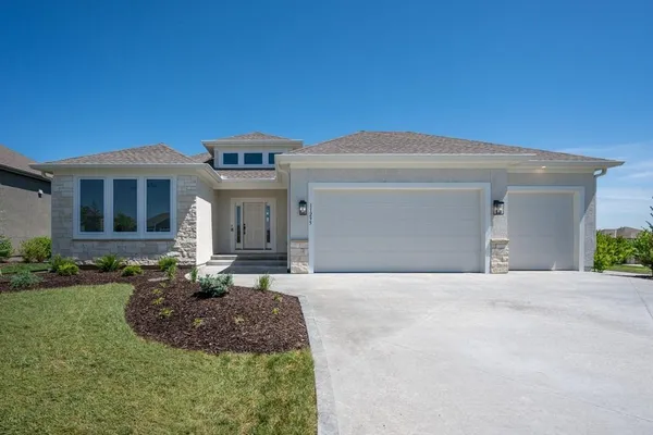 $775,000 | 11295 South Red Bird Street, Olathe, KS 66061
