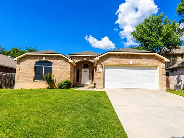 $310,000 | 224 Corsica Drive, Cibolo, TX 78108