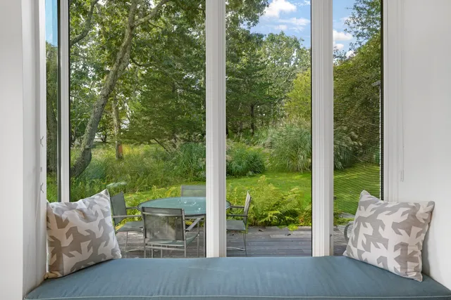 $14,000,000 | 8 Snail Road, Chilmark, MA 02535