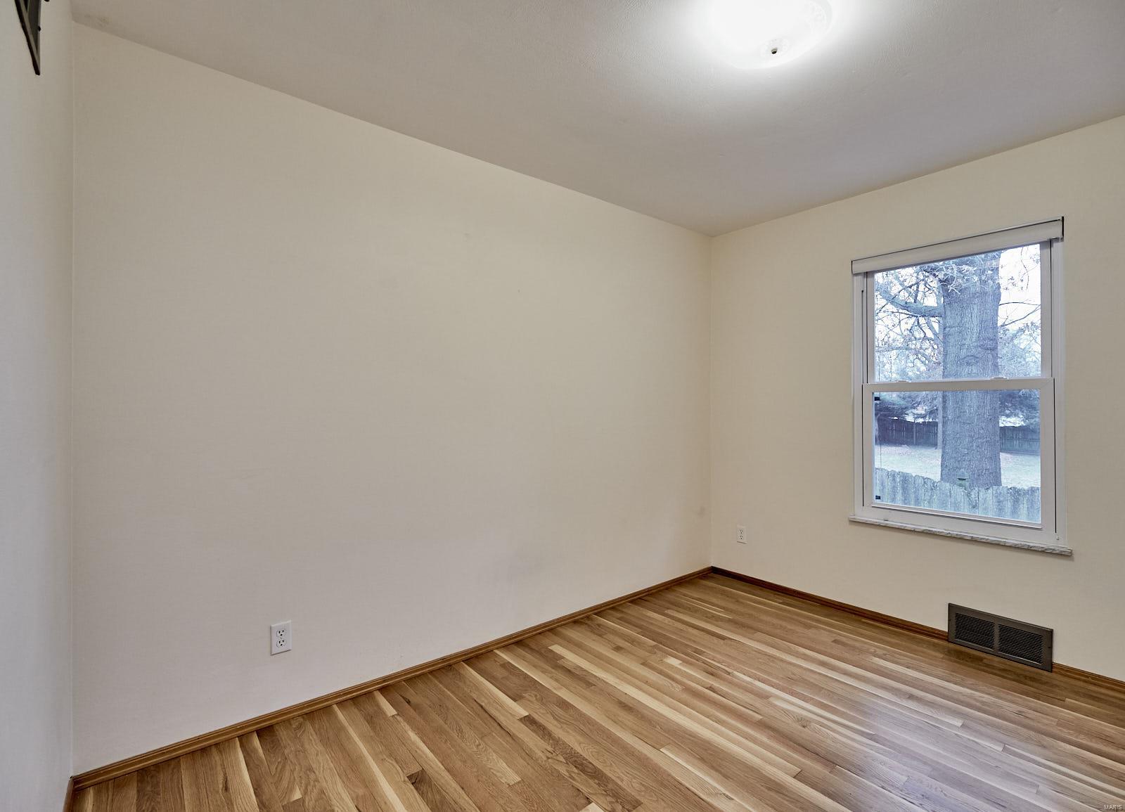 15663 Clayton Road Ballwin, MO 63011 - Photo 30 of 45 Gallery Image 30