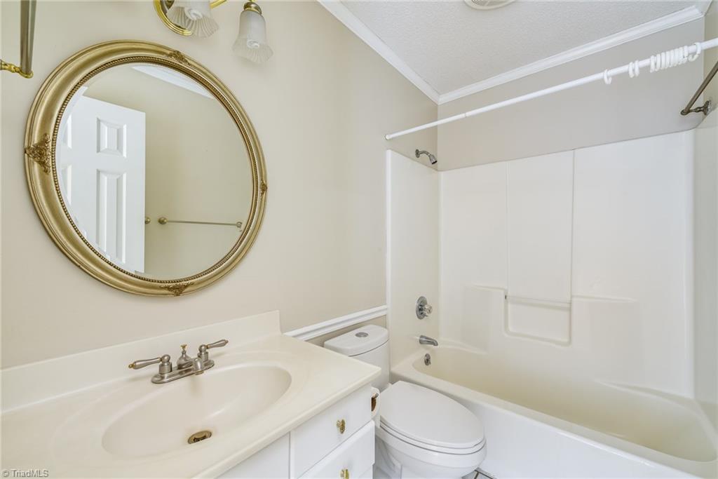 5941 Robinhood Road Pfafftown, NC 27040 - Photo 14 of 25 Hall Bath
