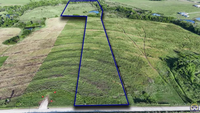 $125,000 | 7402 Southwest Davis Road, Auburn, KS 66402