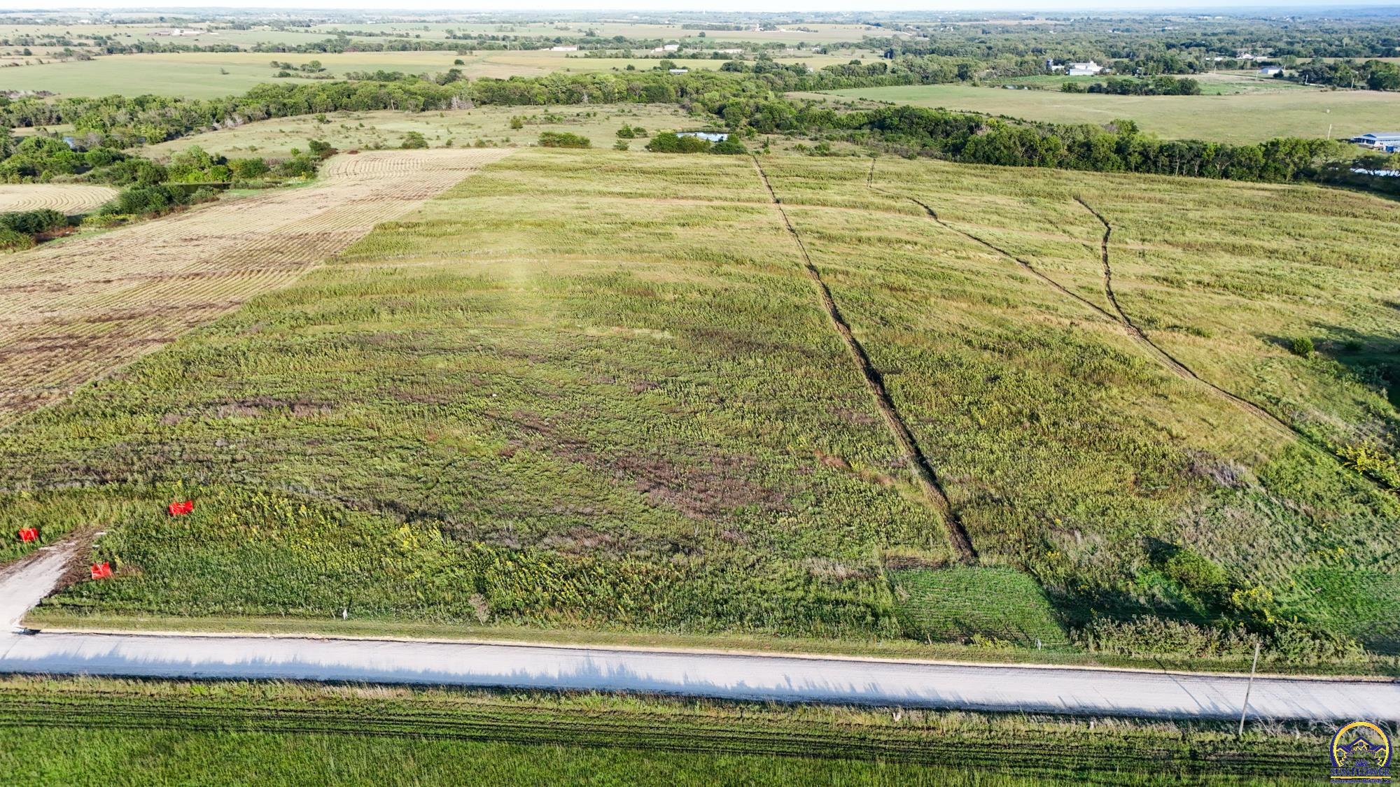 7402 Southwest Davis Road Auburn, KS 66402 - Photo 18 of 24