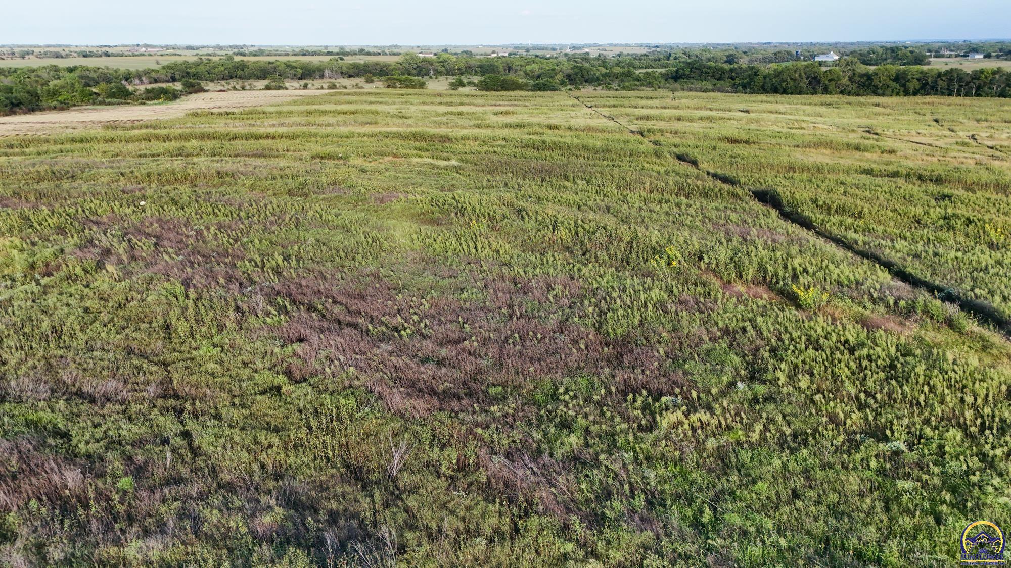 7402 Southwest Davis Road Auburn, KS 66402 - Photo 19 of 24