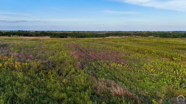 $125,000 | 7402 Southwest Davis Road, Auburn, KS 66402