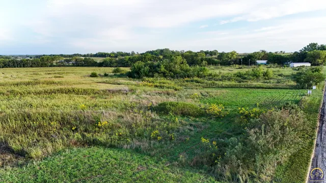 $125,000 | 7402 Southwest Davis Road, Auburn, KS 66402