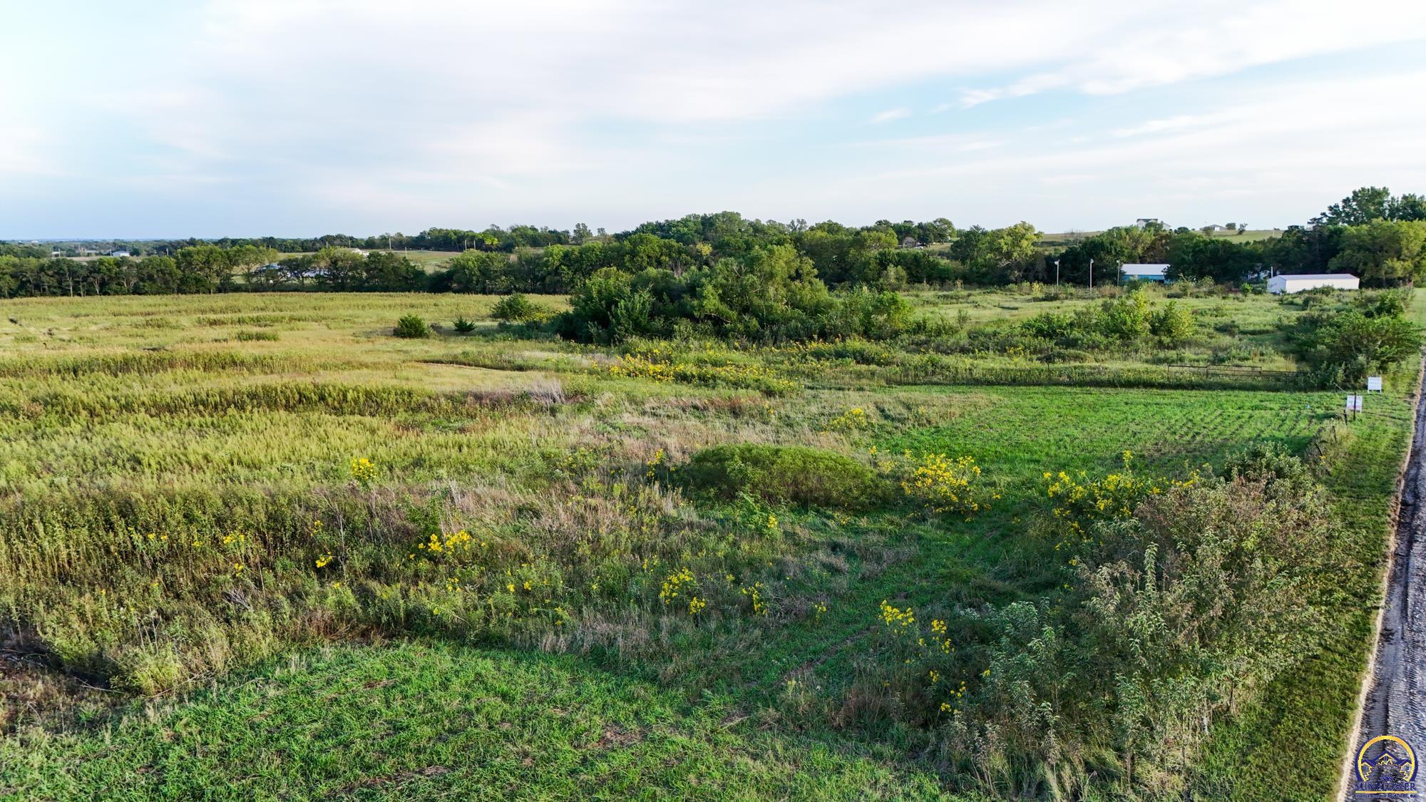 7402 Southwest Davis Road Auburn, KS 66402 - Photo 23 of 24