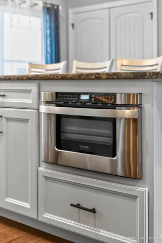 $890,000 | 166 3rd Avenue, Fontana, WI 53125