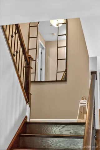 $890,000 | 166 3rd Avenue, Fontana, WI 53125