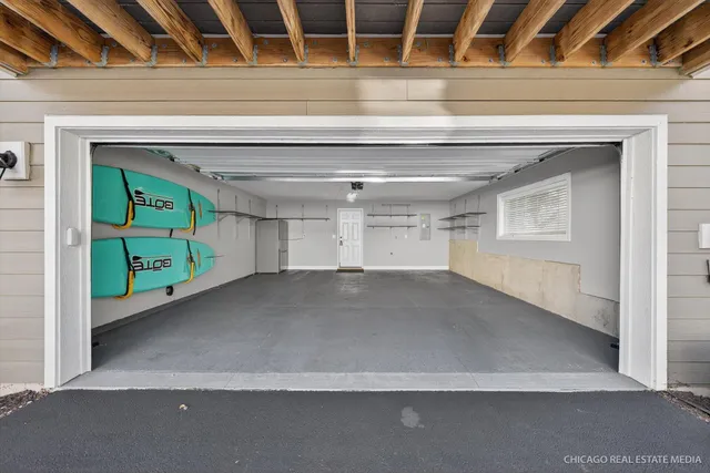 $890,000 | 166 3rd Avenue, Fontana, WI 53125