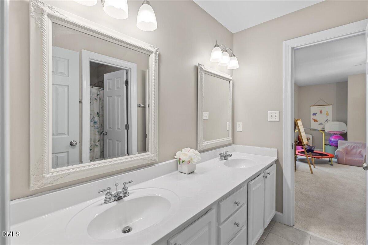 2817 Crystal Oaks Lane Raleigh, NC 27614 - Photo 29 of 41