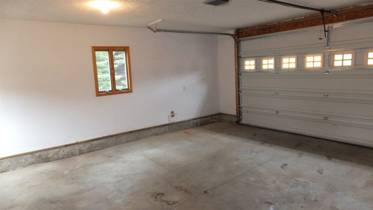 1204 Lipp Farm Road Benzonia, MI 49616 - Photo 44 of 49 1813099-43.JPG