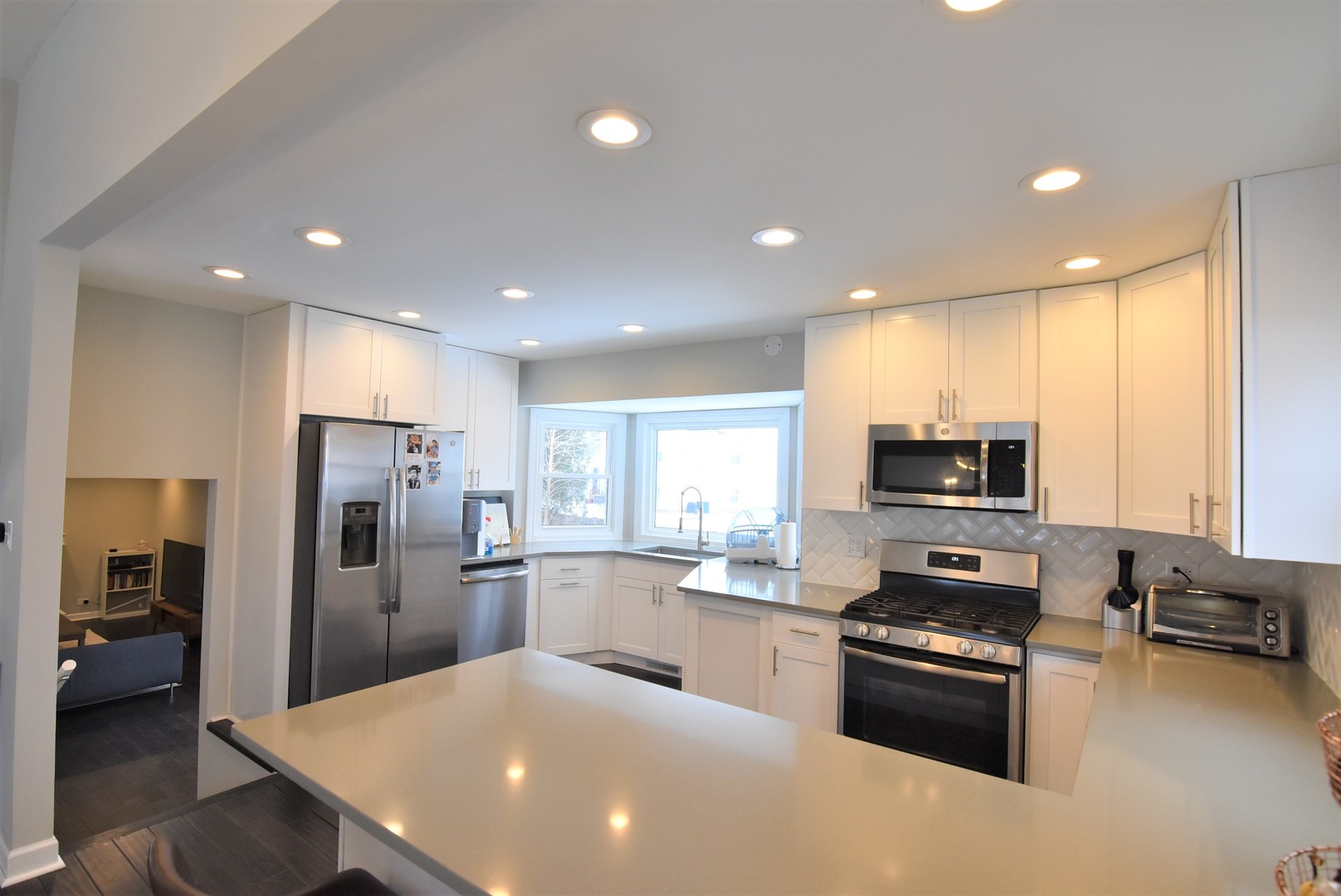 1317 Devonshire Road Buffalo Grove, IL 60089 - Photo 11 of 45