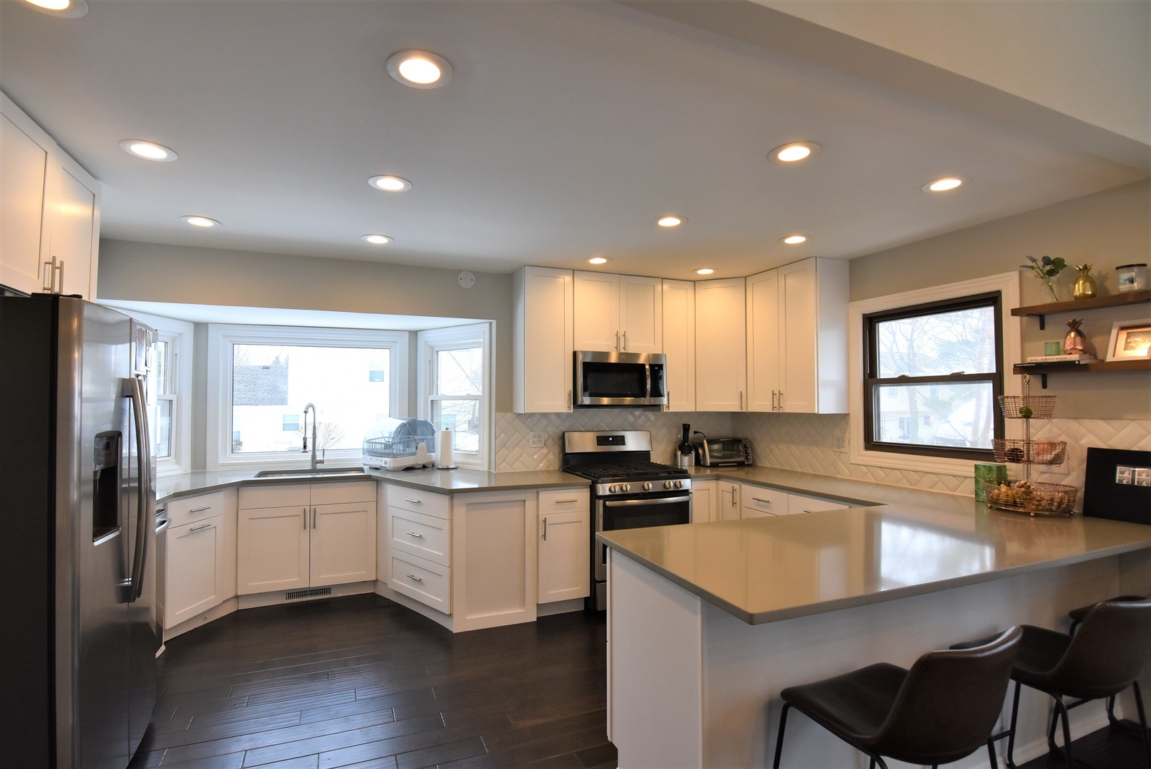 1317 Devonshire Road Buffalo Grove, IL 60089 - Photo 12 of 45