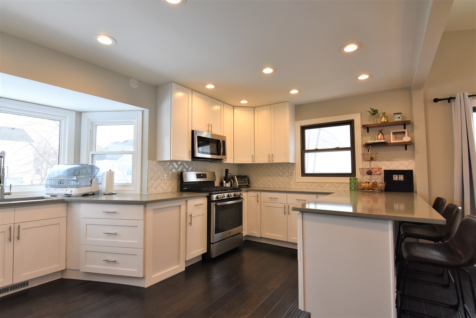 1317 Devonshire Road Buffalo Grove, IL 60089 - Photo 14 of 45