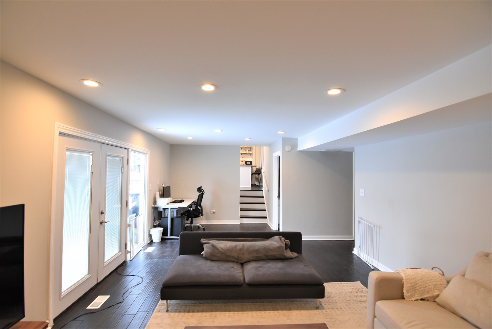 1317 Devonshire Road Buffalo Grove, IL 60089 - Photo 20 of 45