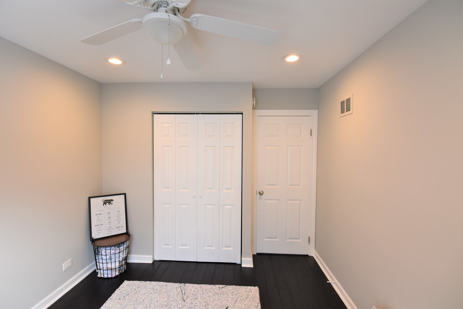 1317 Devonshire Road Buffalo Grove, IL 60089 - Photo 35 of 45