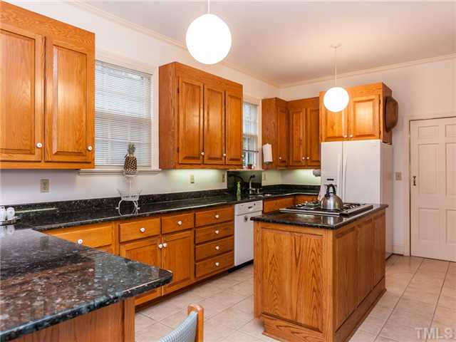 312 Buncombe Street Raleigh, NC 27609 - Photo 11 of 25