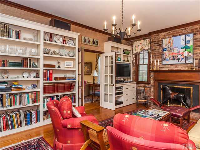 312 Buncombe Street Raleigh, NC 27609 - Photo 8 of 25