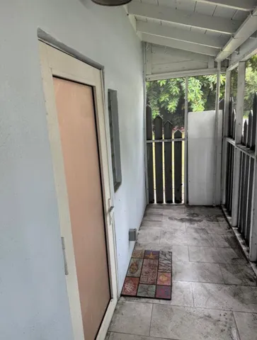 $1,600 | 562 Lazy Lane, Unit A, Key Largo, FL 33037