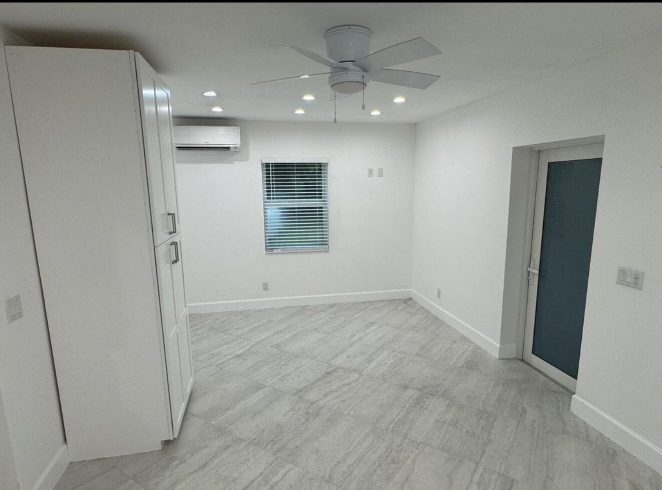 562 Lazy Lane, Unit A Key Largo, FL 33037 - Photo 3 of 11 IMG_7736