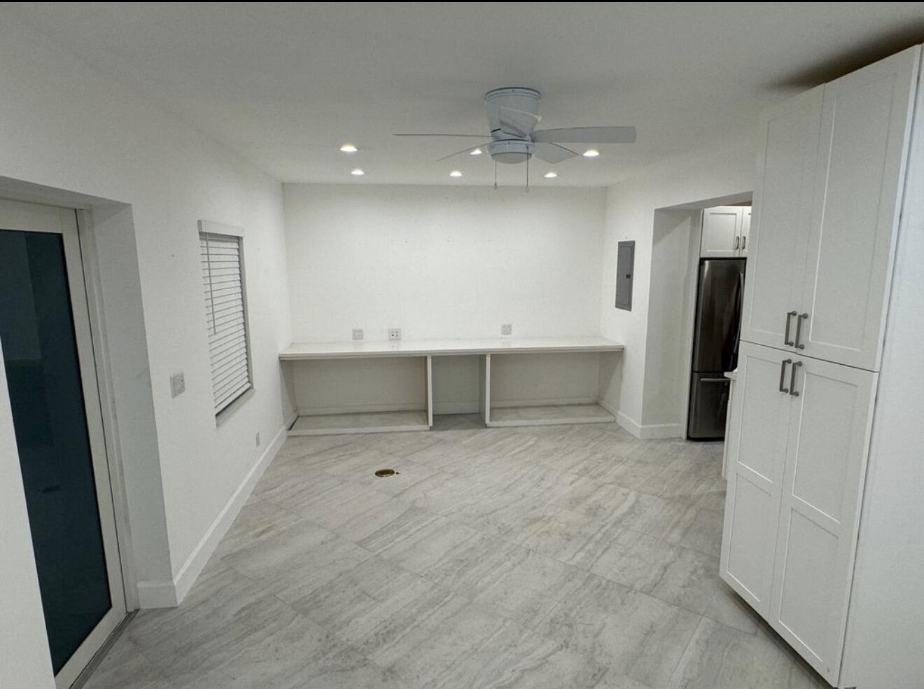 562 Lazy Lane, Unit A Key Largo, FL 33037 - Photo 4 of 11 IMG_7737