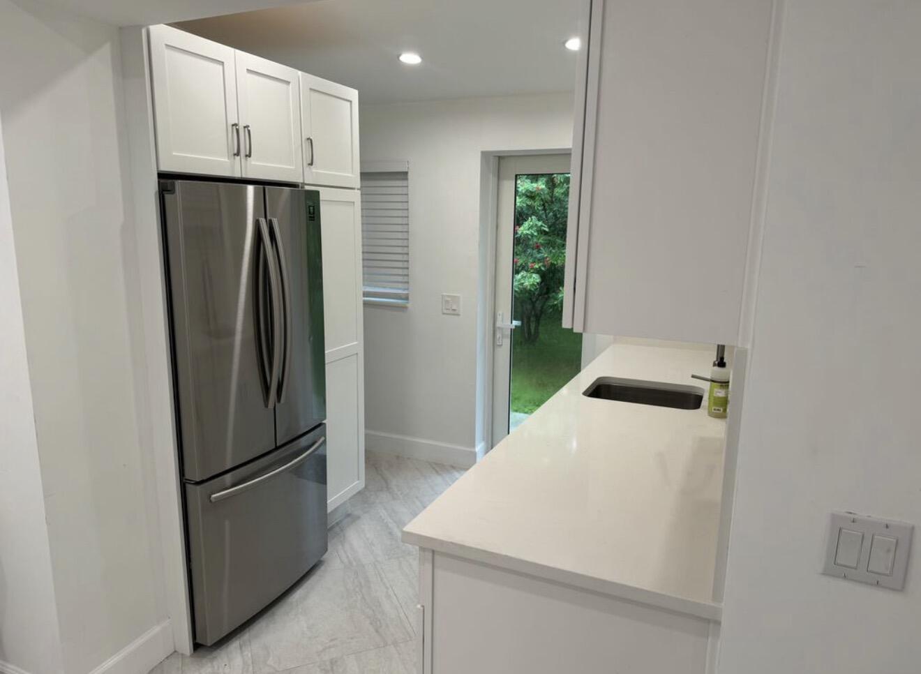 562 Lazy Lane, Unit A Key Largo, FL 33037 - Photo 6 of 11 IMG_7739