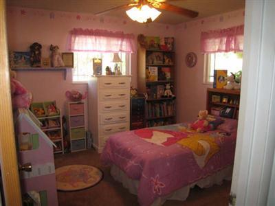 625 West Shoemake Avenue Reedley, CA 93654 - Photo 12 of 13 Gallery Image 12